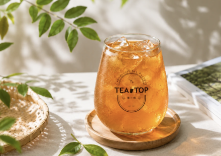 TEA TOP第一味 狂推三款「白毫烏龍」系列飲品,第二杯半價限時登場!